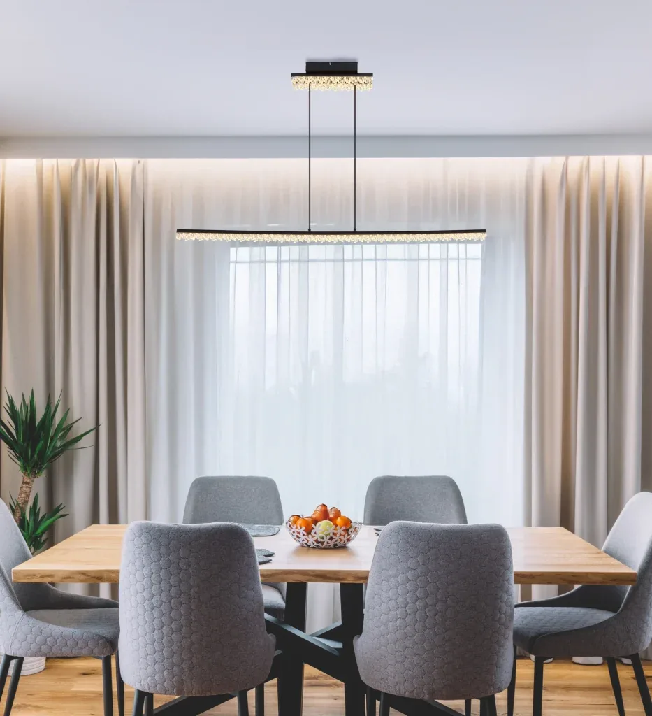 HILTON — slika 6