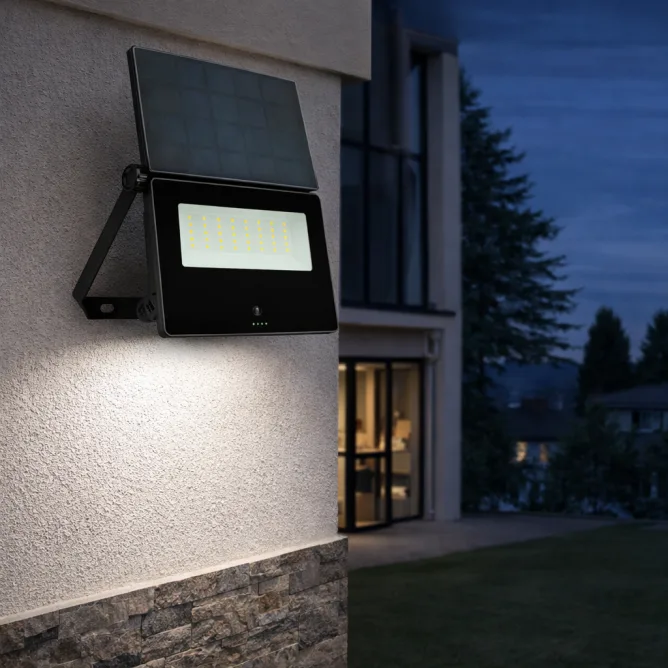 SOLARNI REFLEKTOR TONIK-S 1100lm CCT IP65 — slika 2