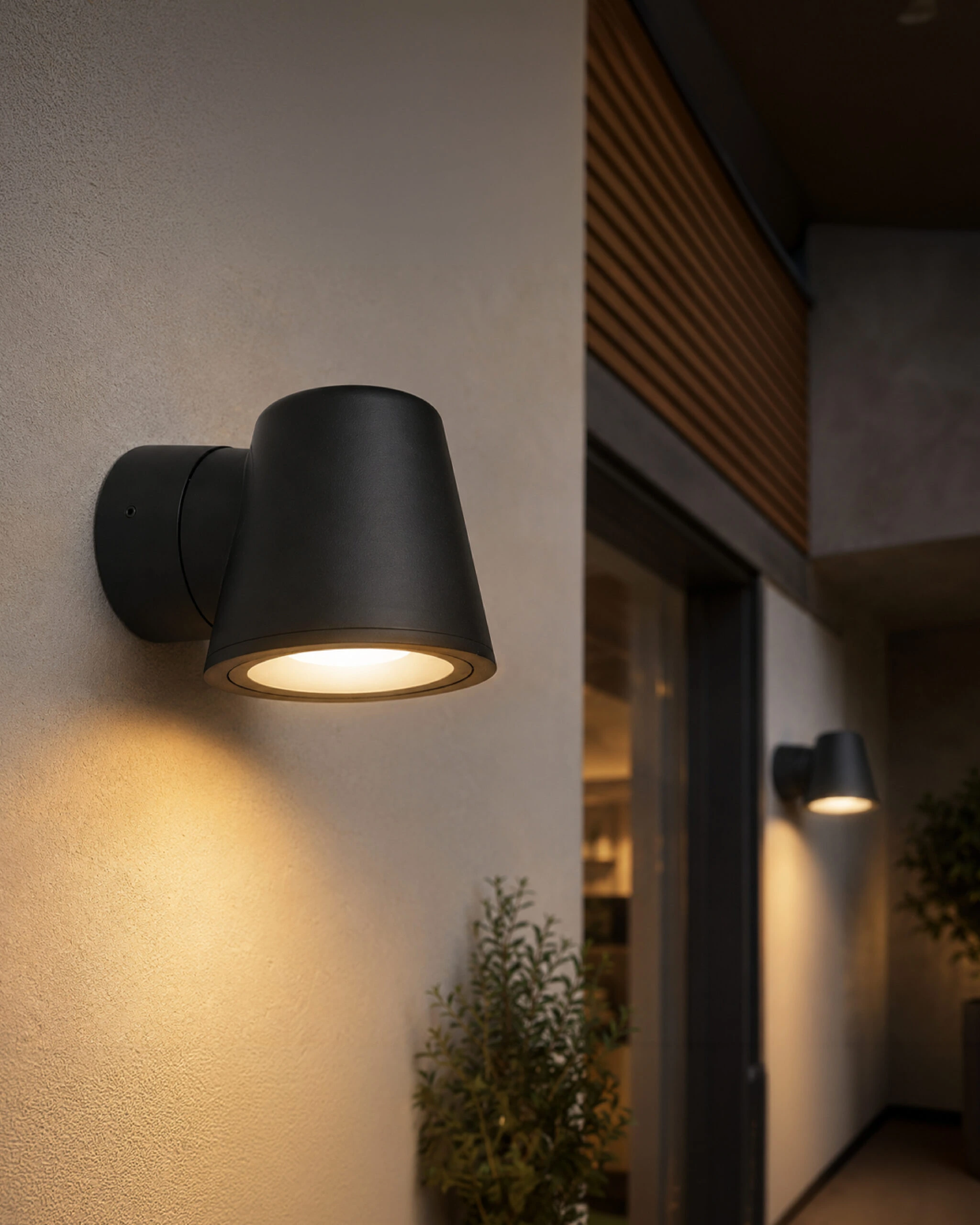 Spoljna lampa PS4602 BK — slika 2